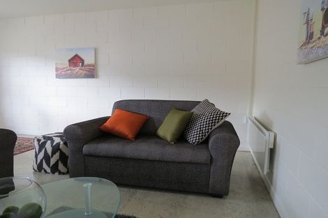 Photo of property in 11 Donald Street, Regent, Whangarei, 0112