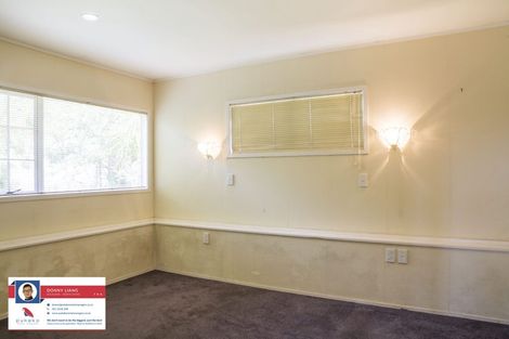 Photo of property in 2 Malters Place, Browns Bay, Auckland, 0630