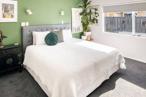 Photo of property in 22 Ocean Crest, Papamoa Beach, Papamoa, 3118