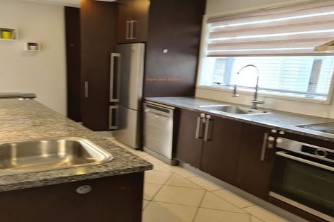 Photo of property in 54 Captain Scott Road, Glen Eden, Auckland, 0602