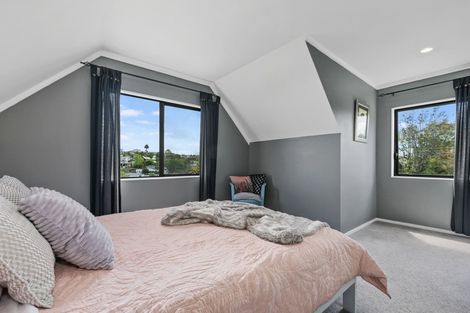 Photo of property in 27a Philson Terrace, Browns Bay, Auckland, 0630