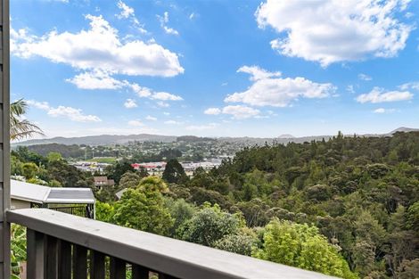 Photo of property in 69 Memorial Drive, Parahaki, Whangarei, 0112
