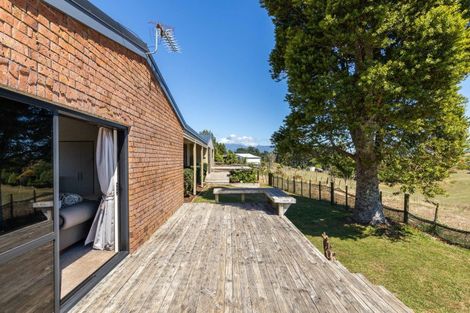 Photo of property in 55 Pitt Road, Hillsborough, New Plymouth, 4372