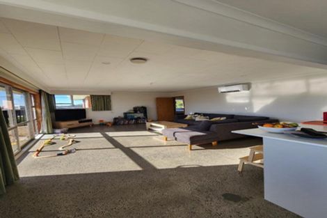 Photo of property in 32 Mahoe Street, Inglewood, 4330