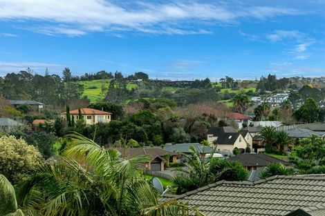 Photo of property in 33 Gala Place, Henderson, Auckland, 0612