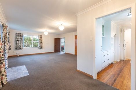 Photo of property in 3 Nelson Street, Dannevirke, 4930