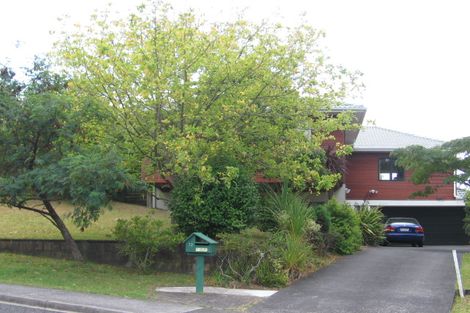 Photo of property in 13 Macnay Way, Murrays Bay, Auckland, 0630