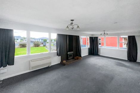 Photo of property in 75 Albert Street, Winton, 9720