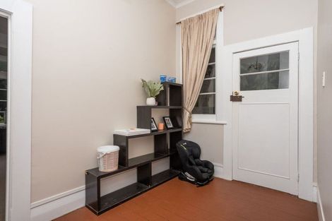 Photo of property in 30 Victoria Avenue, Dannevirke, 4930