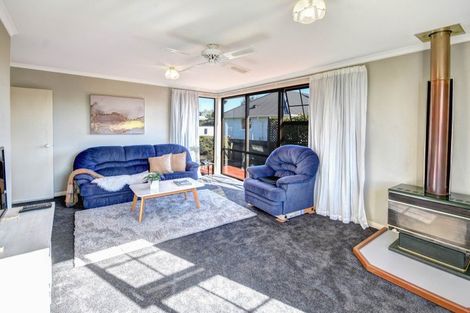 Photo of property in 49 Doon Street, Mosgiel, 9024