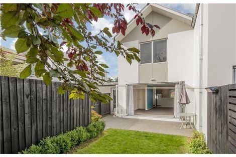 Photo of property in 450f Madras Street, St Albans, Christchurch, 8014