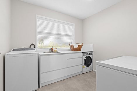 Photo of property in 15 Ardsley Lane, Lansdowne, Masterton, 5810