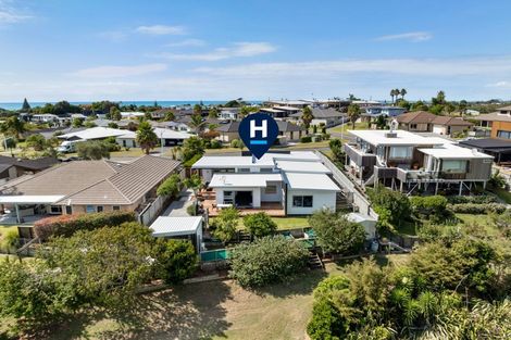 Photo of property in 38 Browns Drive, Waihi Beach, 3611