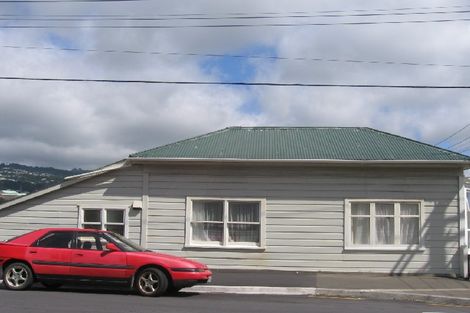 Photo of property in 64 Austin Street, Mount Victoria, Wellington, 6011