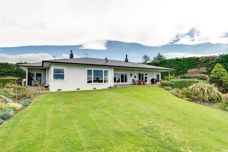 Photo of property in 1025 Aorangi Road, Maraekakaho, Hastings, 4171