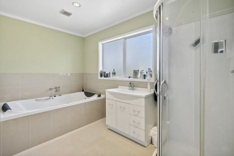 Photo of property in 38 Donovan Road, Paraparaumu Beach, Paraparaumu, 5032