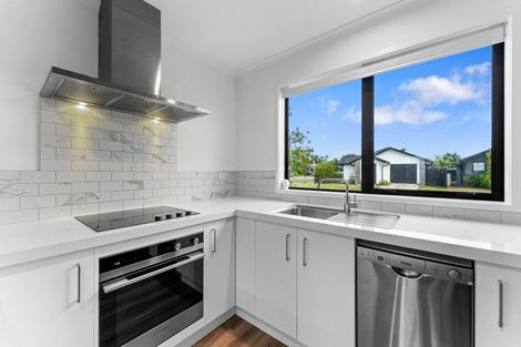 Photo of property in 9 Fontana Street, Papamoa, 3118