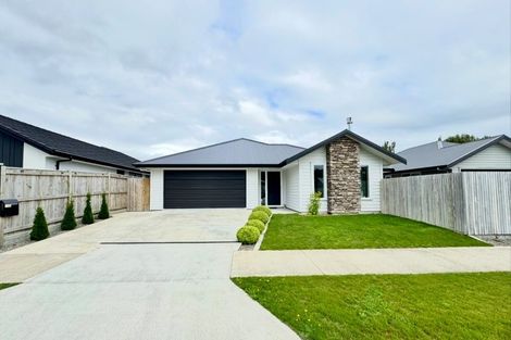 Photo of property in 50 Freedom Drive, Kelvin Grove, Palmerston North, 4414