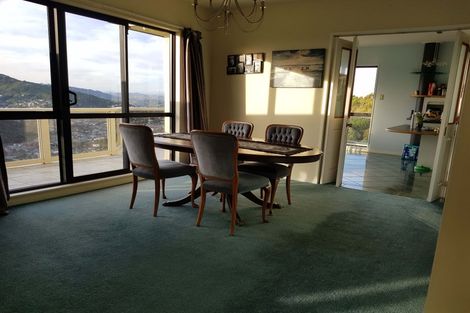 Photo of property in 19 Landsdowne Terrace, Karori, Wellington, 6012