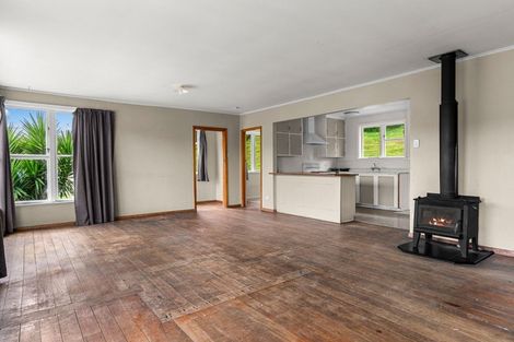 Photo of property in 465 Helmsdale Road, Waipu, 0582