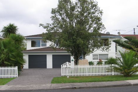 Photo of property in 57 Gordon Avenue, Forrest Hill, Auckland, 0620