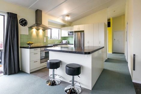 Photo of property in 27 James Cook Street, Havelock North, 4130