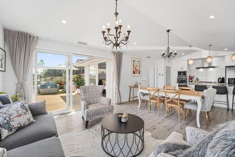 Photo of property in 4 Herring Place, Omokoroa, 3114