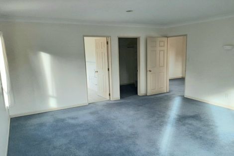 Photo of property in 93 Glendhu Road, Bayview, Auckland, 0629