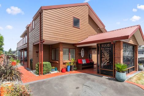 Photo of property in 37 Carter Drive, Pomare, Rotorua, 3015