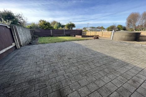 Photo of property in 1 Robert Street, Otatara, Invercargill, 9879