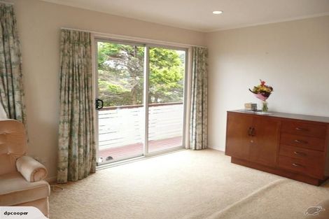 Photo of property in 5a Reese Jones Grove, Maungaraki, Lower Hutt, 5010