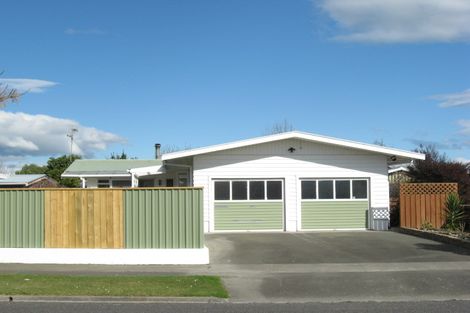 Photo of property in 5 Clarence Cox Crescent, Pirimai, Napier, 4112