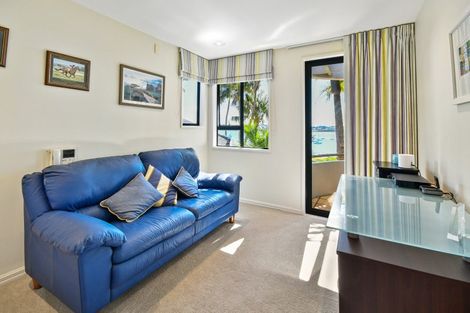 Photo of property in 37 Clyside Avenue, Half Moon Bay, Auckland, 2012