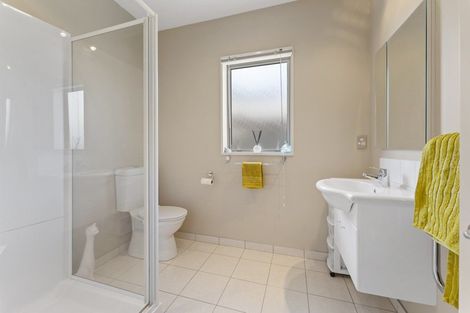 Photo of property in 37 Streamside Court, Woolston, Christchurch, 8062