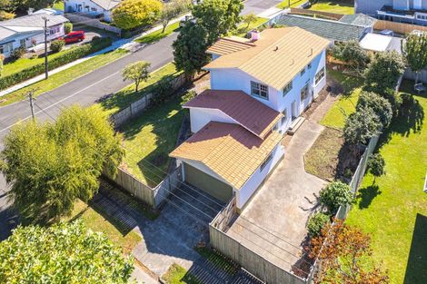 Photo of property in 11 Saint Leonard Street, Saint Johns Hill, Whanganui, 4501