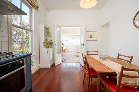 Photo of property in 8 Port Street, Mount Victoria, Wellington, 6011