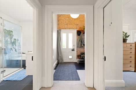 Photo of property in 77 Bedford Street, Saint Clair, Dunedin, 9012