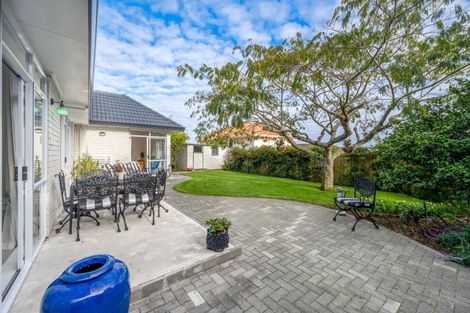 Photo of property in 2/67 Simmental Crescent, Somerville, Auckland, 2014