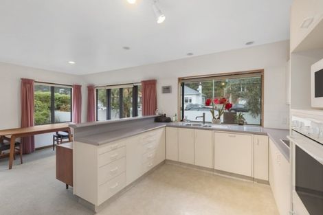 Photo of property in 134 Muritai Road, Eastbourne, Lower Hutt, 5013