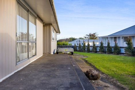 Photo of property in 88 South Road, Manaia, 4612