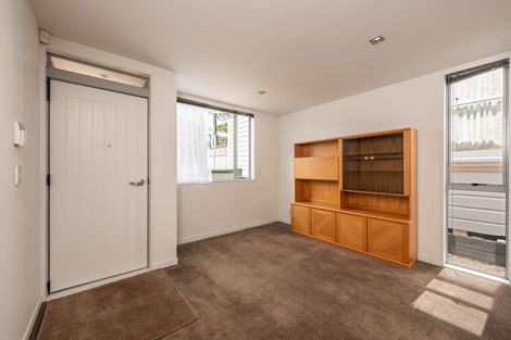 Photo of property in The Altair, 1/120 Rintoul Street, Newtown, Wellington, 6021