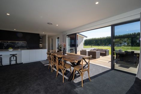 Photo of property in 67 Beach Road East, Elgin, Ashburton, 7777