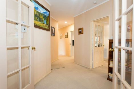 Photo of property in 10 Guinane Street, Dannevirke, 4930