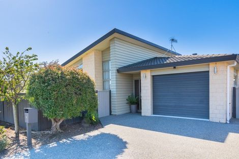 Photo of property in 4b Huia Road, Raumati Beach, Paraparaumu, 5032