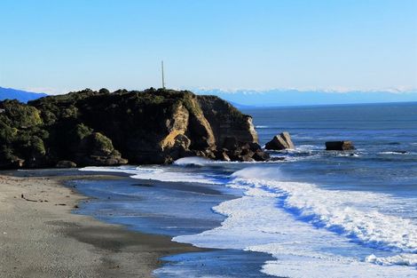 Photo of property in 4161 Coast Road, Punakaiki, 7873