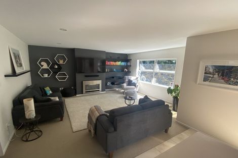 Photo of property in 10 Saltaire Street, Avondale, Auckland, 1026