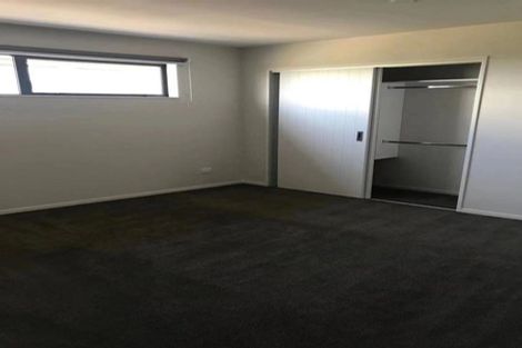 Photo of property in 98 Cardiff Road, Pakuranga, Auckland, 2010