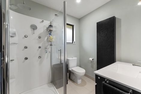 Photo of property in 2 Quill Street, Lake Hayes, Queenstown, 9304