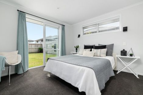 Photo of property in 12 Harding Drive, Papamoa Beach, Papamoa, 3118