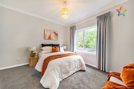 Photo of property in 8 Golf Road, Manor Park, Lower Hutt, 5019